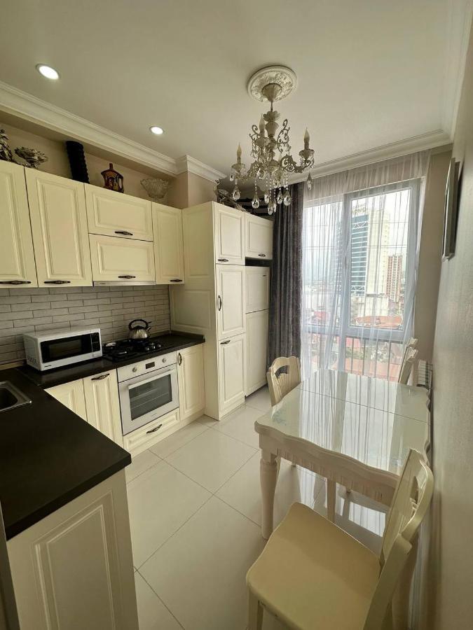 Apartment 7 Batumi Ngoại thất bức ảnh
